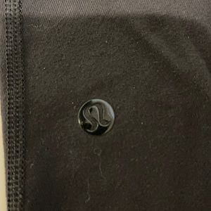 Size 6 lululemon black tank top